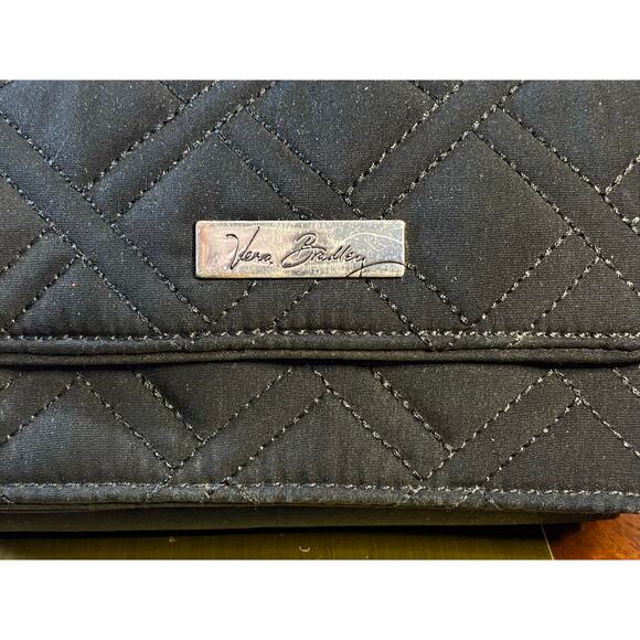 Preloved Vera Bradley Black Quilted Wallet/Crossbody - Picture 3 of 7